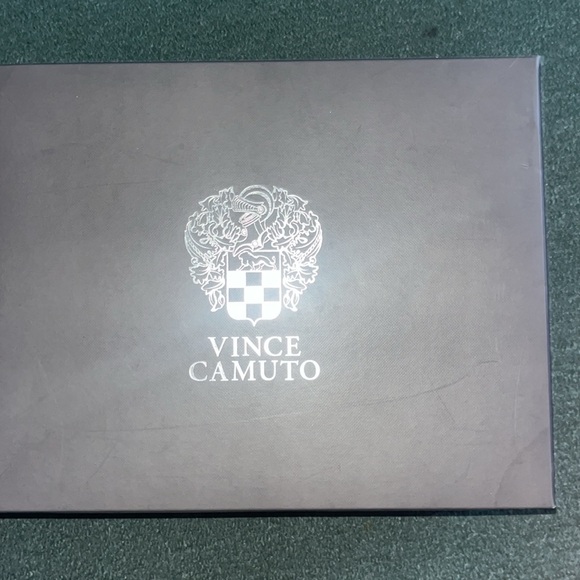 Vince Camuto Women’s Sz 9M shoes heeled boots suede red comfort style - Picture 10 of 11